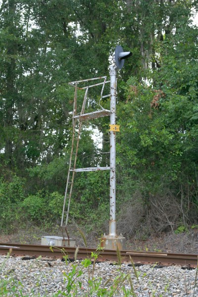 SB approach signal on the GFRR Adel-Perry line